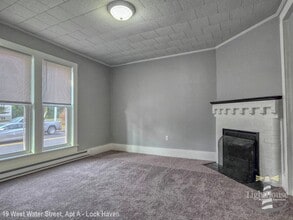 Building Photo - 19 E Water St