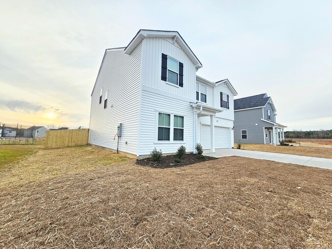 Building Photo - New Construction Home