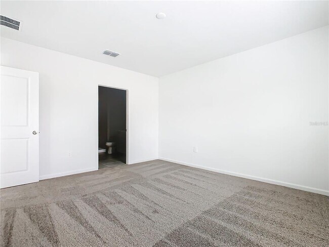 Building Photo - 421 Sandbar Ln