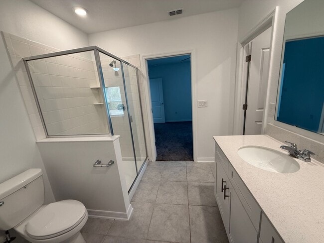 Building Photo - Beautiful 3 bedroom 2 bathroom home