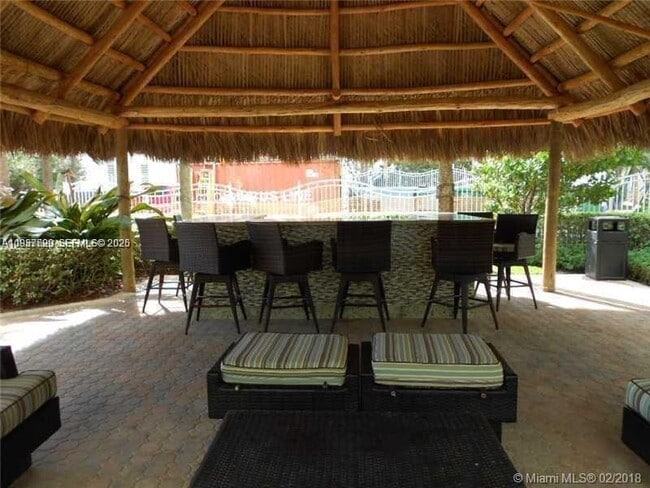 Building Photo - 3901 S Ocean Dr