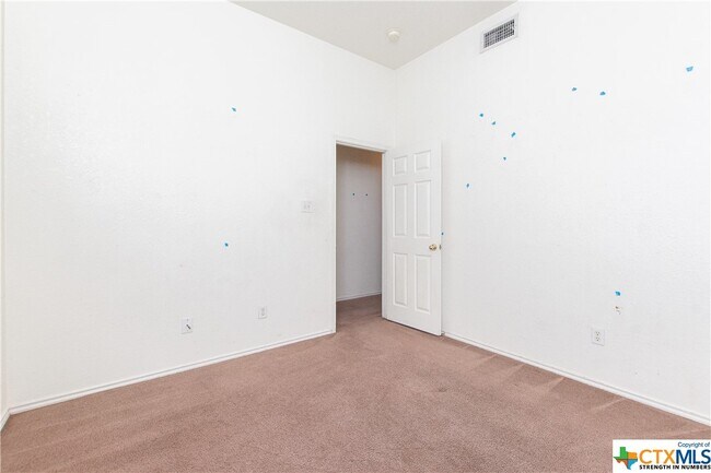 Building Photo - 4501 July Dr