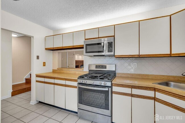 Building Photo - 91 Chelsea Ct