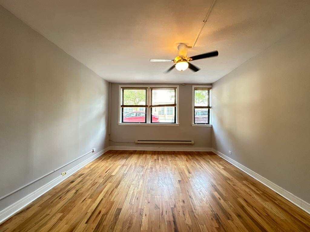 Building Photo - 1034 W George St