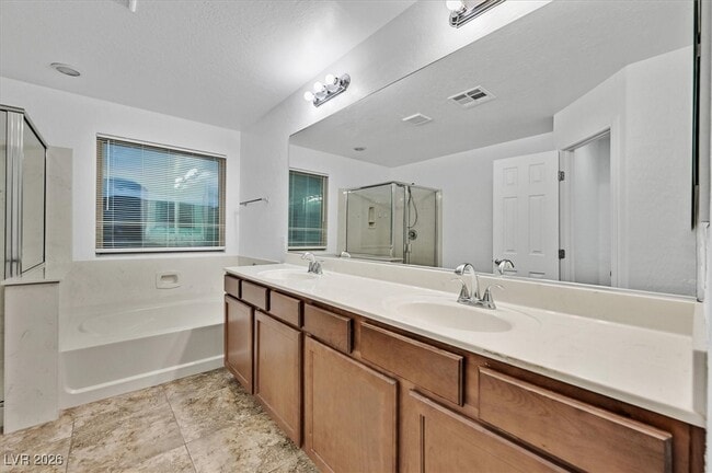 Building Photo - 326 Hillhead Ct