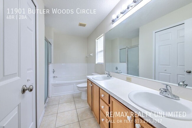 Building Photo - 11901 Butler Woods Cir