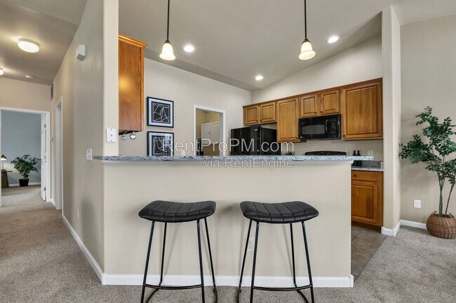 Building Photo - 2514 Owens Ave