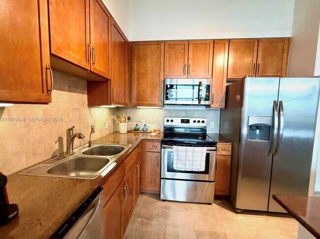 Building Photo - 2001 S Biscayne Blvd