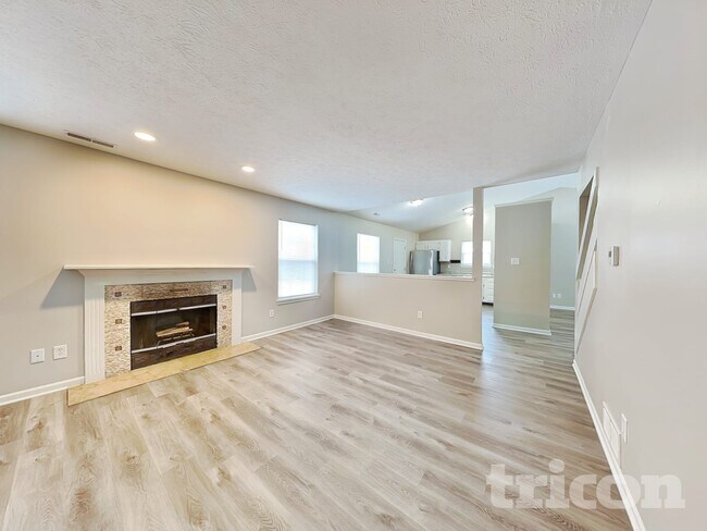 Building Photo - 1102 Berwyn Rd