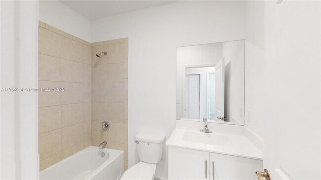 Building Photo - 11815 SW 246 Terrace