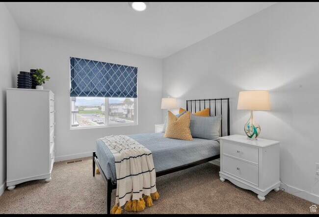 Building Photo - 362 S 1130 W