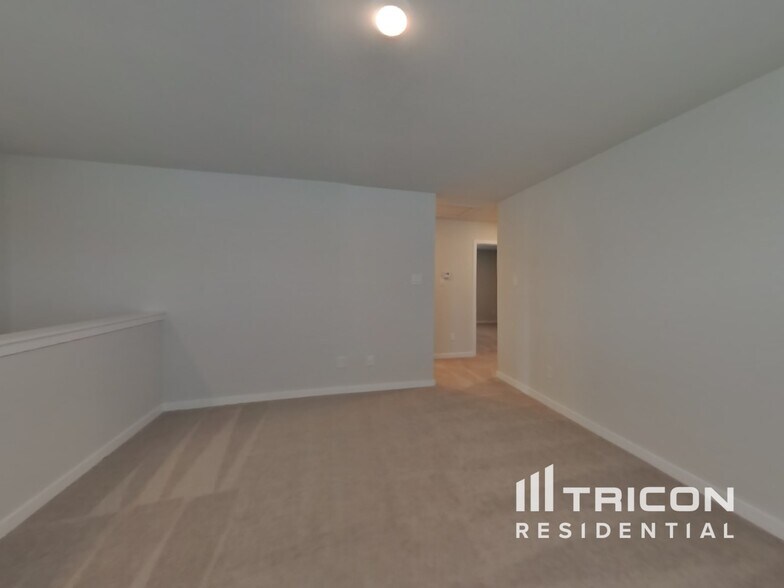 Building Photo - 11523 Prosperity Dr