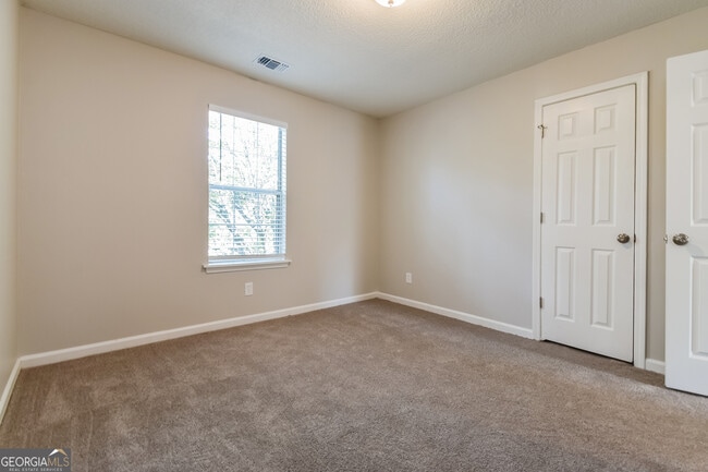 Building Photo - 4677 Cedar Park Trail