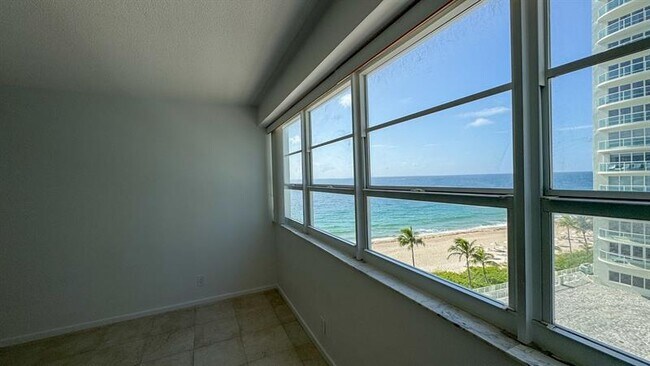 Building Photo - 3430 Galt Ocean Dr