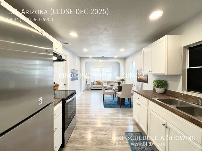 Building Photo - 134 Arizona