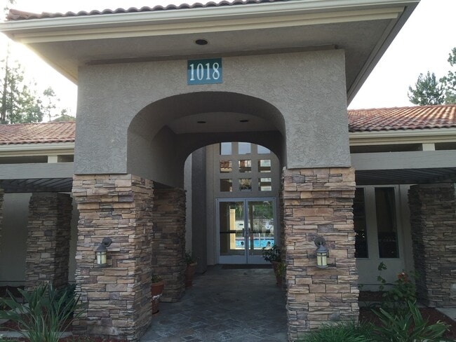 Building Photo - Magnificent 1 Bedroom Condo in Triana in Corona Ranch