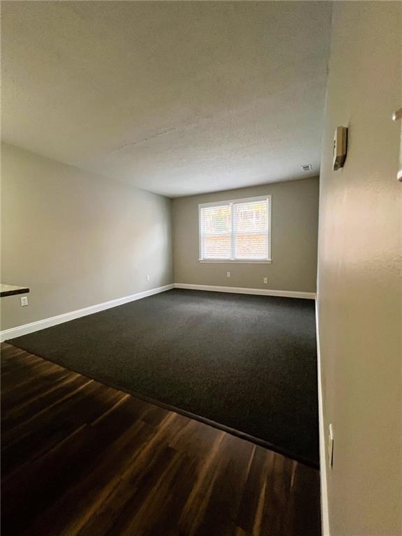 Building Photo - 879 Bernon St