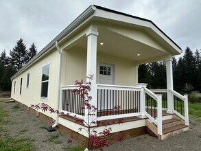 Building Photo - Brand New Single-Wide Home in Peaceful Yelm Setting!