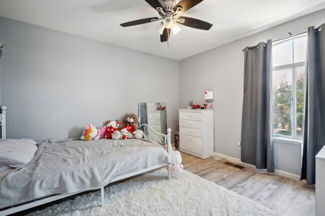 Building Photo - 1009 Garden St