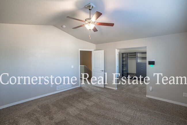 Building Photo - 10758 Saco Dr