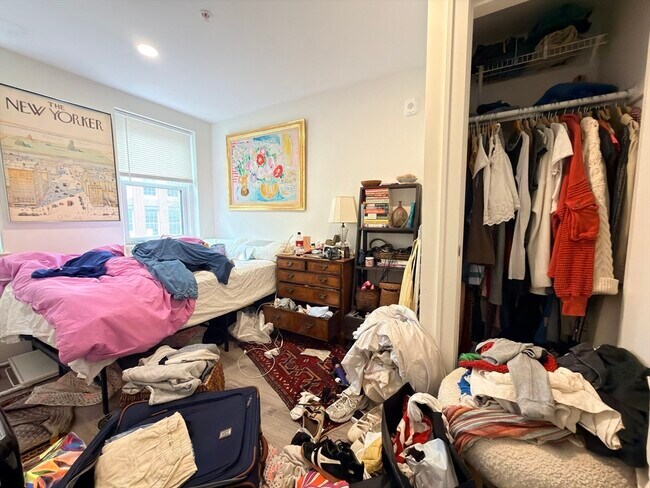 Building Photo - 46 Melrose St