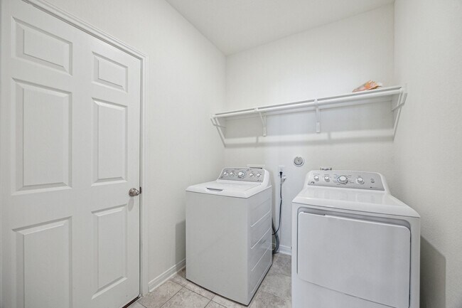 Building Photo - 25535 Cartington Ln