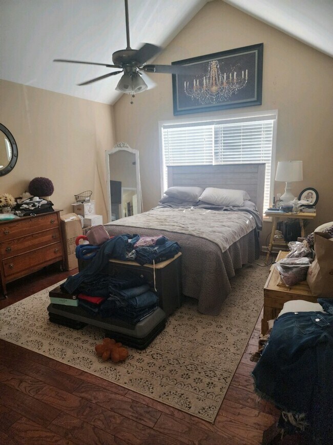 Building Photo - 1407 Princeton Dr