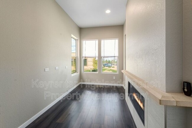 Building Photo - 955 Ramblestone Ln