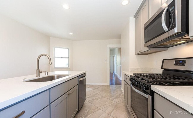 Building Photo - 4223 23rd St