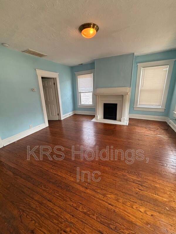 Building Photo - 9501 Granby St