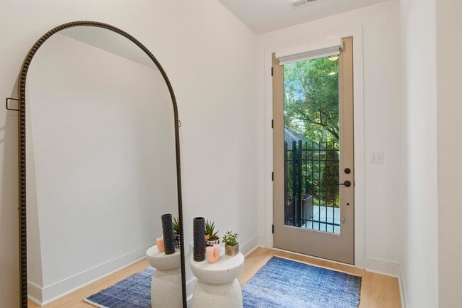 Building Photo - 2347 Hosea L Williams Dr NE