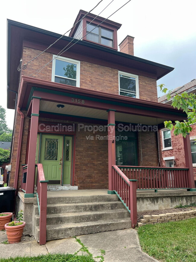 Building Photo - 3158 Montana Ave