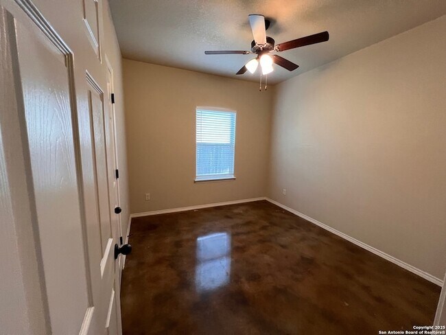 Building Photo - 228 Ragsdale Way