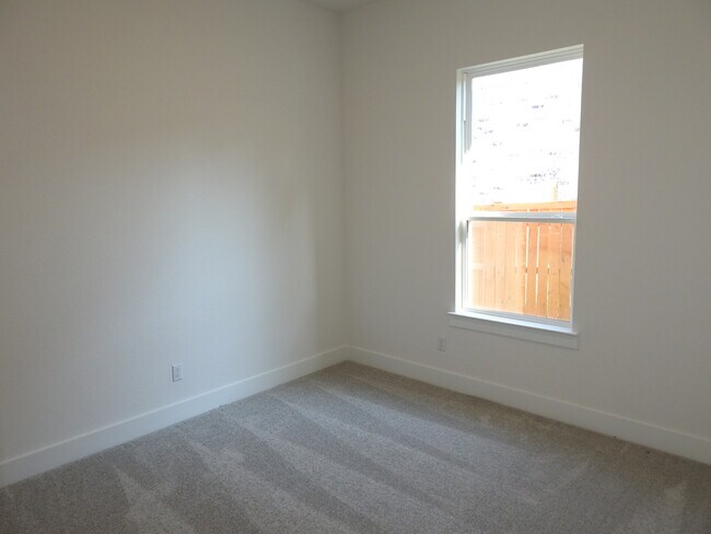 Building Photo - 189 Jackson River Lp