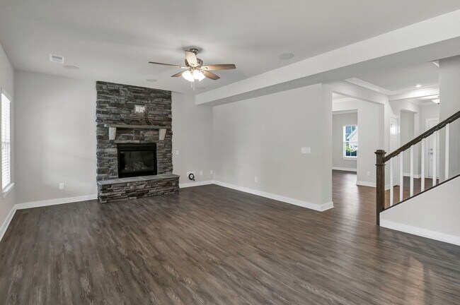 Building Photo - 217 Golden Fluke Dr