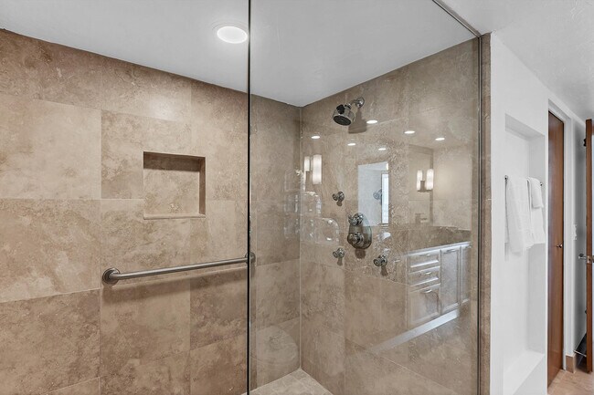 Building Photo - 888 Blvd of the Arts