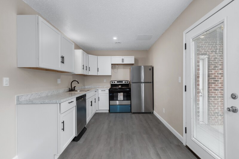 Building Photo - 23110 Triple Ln