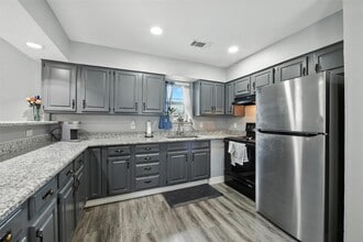 Building Photo - 2020 Audra Ln