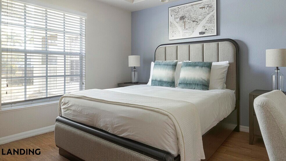 Building Photo - 3695 Island Club Dr