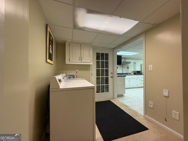 Building Photo - 3550 River Trace Dr