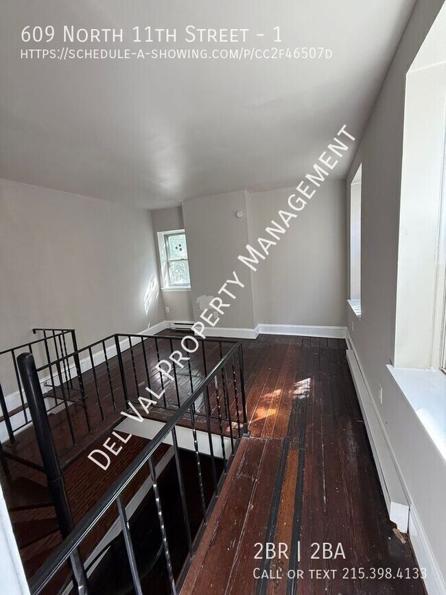 Building Photo - 609 N 11th St