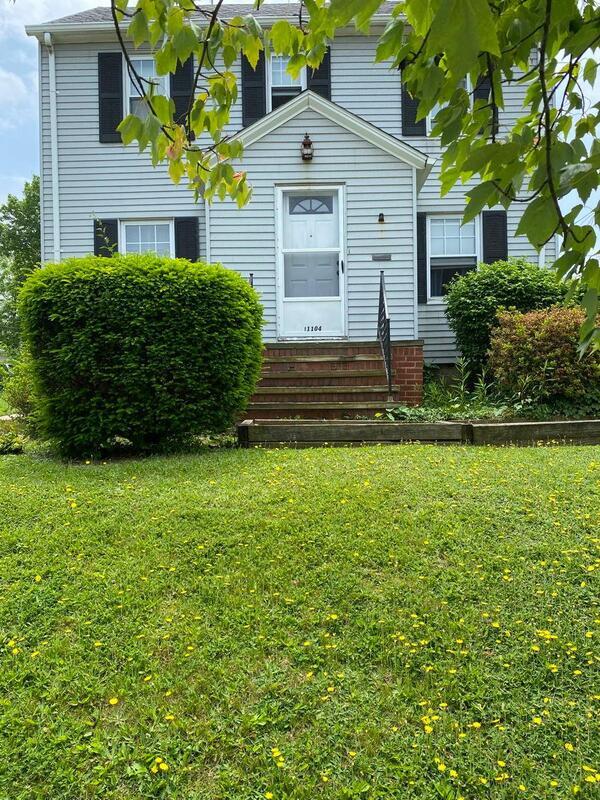 Primary Photo - 11104 Lincoln Ave