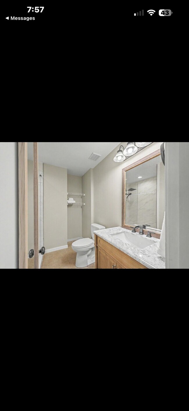 Building Photo - 1453 Cypress Ct