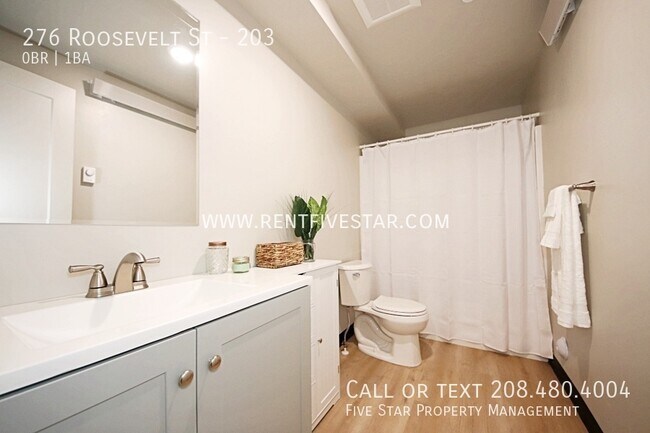 Building Photo - 276 Roosevelt St