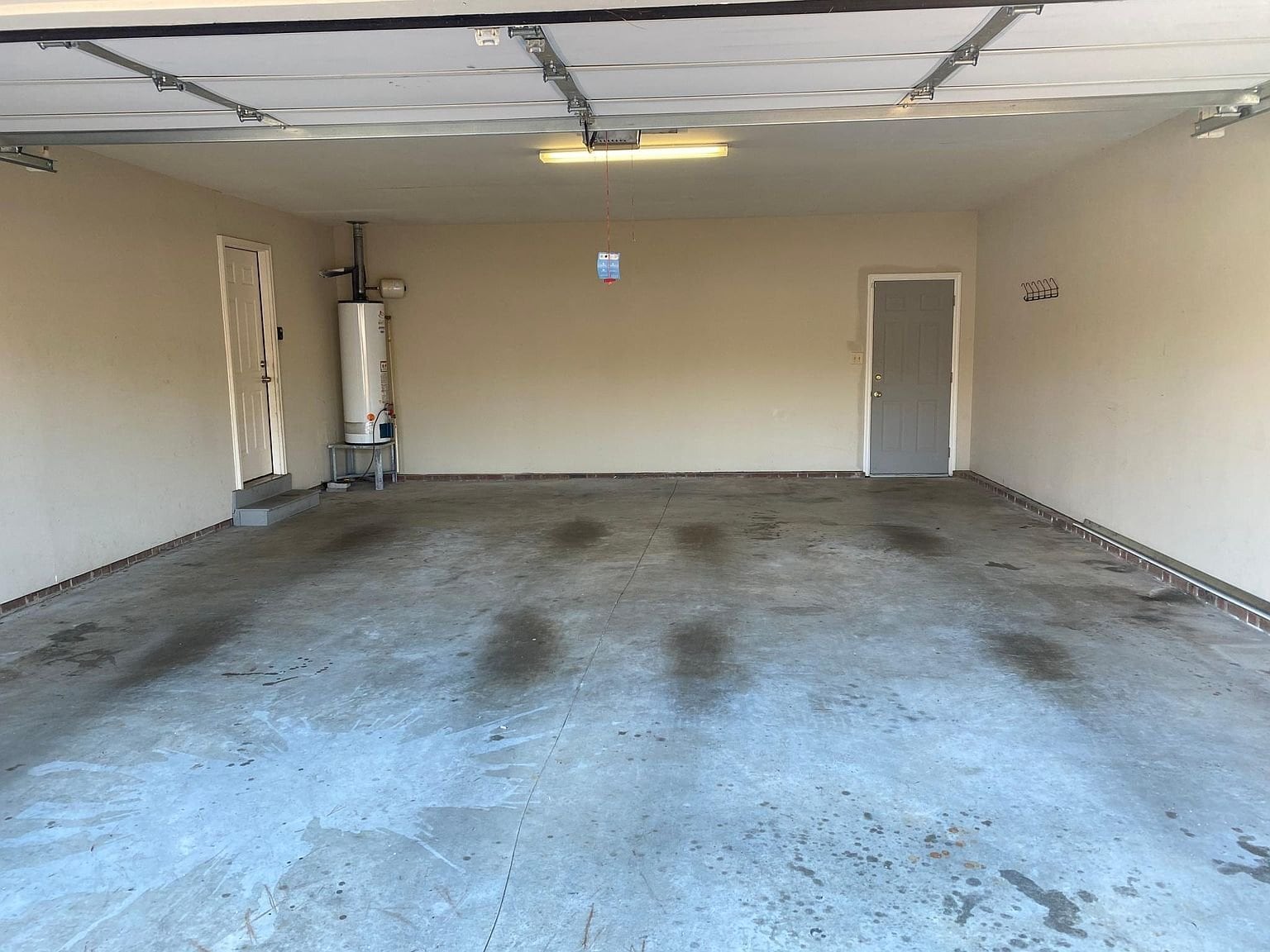 Building Photo - 7909 Sumter Pl