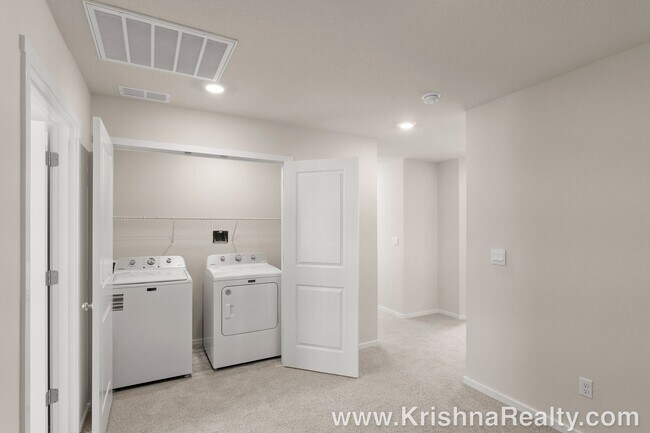 Building Photo - Beautiful NEW CONSTRUCTION 3 Bedroom 2.5 B...