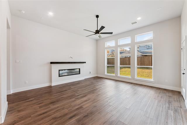 Building Photo - 6213 Tahoe Dr