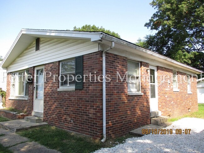 Building Photo - Available Now Don't Miss Out!