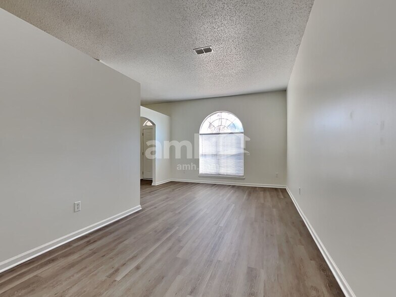 Building Photo - 748 Camp Francis Johnson Rd