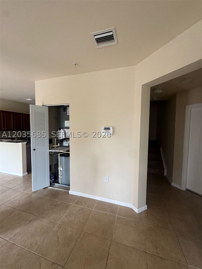 Building Photo - 8900 NW 97th Ave